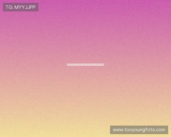 水晶国的传说：穿越时空的光影秘境，开启一场未知的奇遇